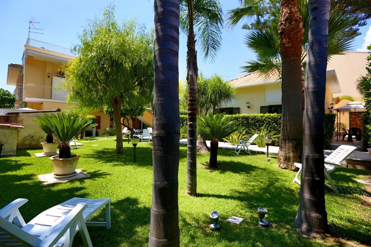 Re Sole La Dependance - Casa Vacanza M E R C U R I O Avola Kültér fotó